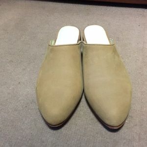 Nisolo Mariella Mules 8.5